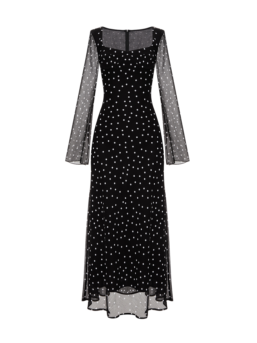 Czarna sukienka midi w grochy 8