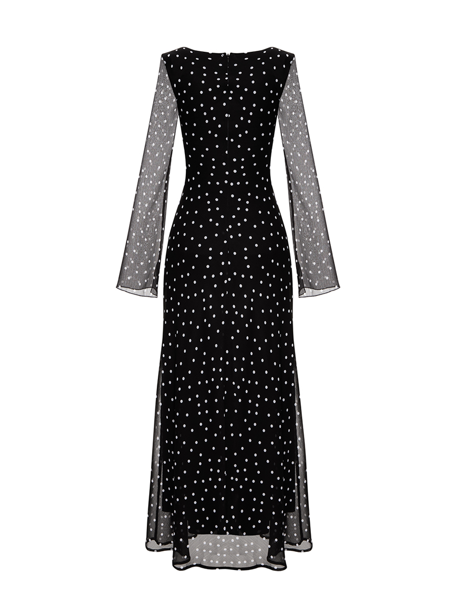 Czarna sukienka midi w grochy 7